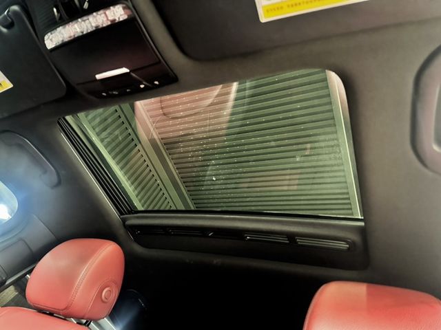 Mercedes-Benz/賓士 GLC300  第9張相片