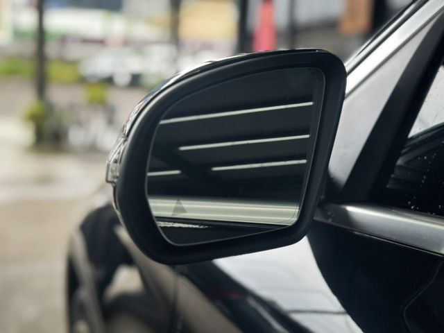 Mercedes-Benz/賓士 GLC300  第11張相片