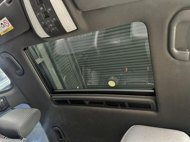 Mercedes-Benz/賓士 E-CLASS  第7張相片