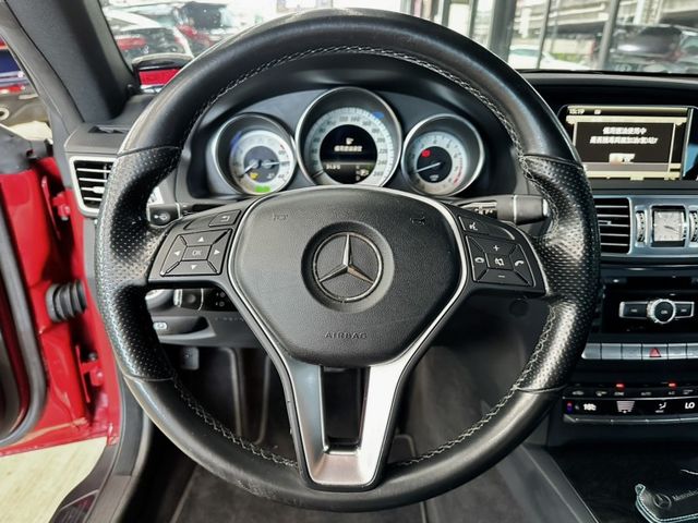 Mercedes-Benz/賓士 E-CLASS  第6張相片