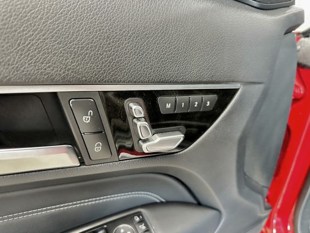 Mercedes-Benz/賓士 E-CLASS  第7張相片