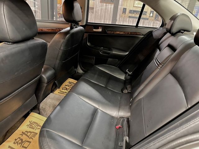 Mitsubishi Lancer  第4張相片