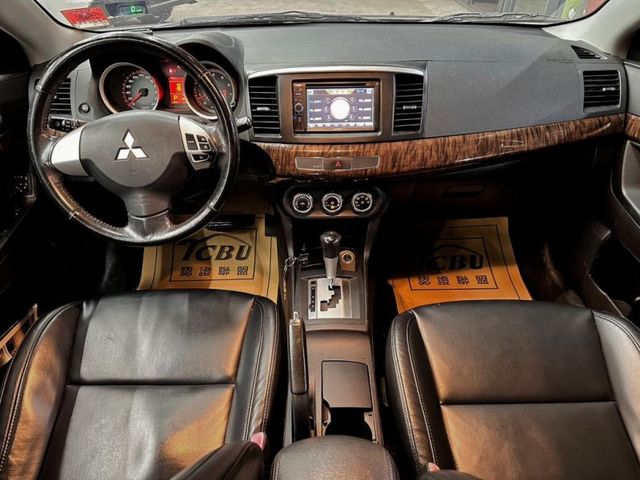 Mitsubishi Lancer  第5張相片