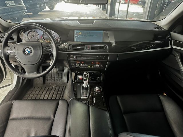 BMW/ 寶馬 528i  第5張相片