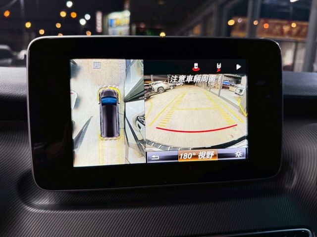 Mercedes-Benz/賓士 V250d  第9張相片