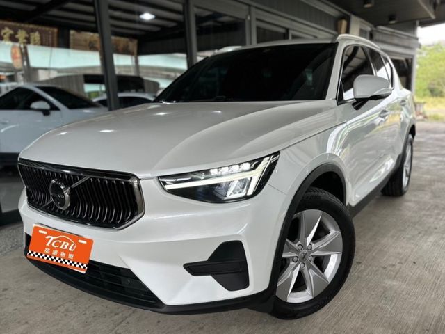 Volvo XC40  第1張相片