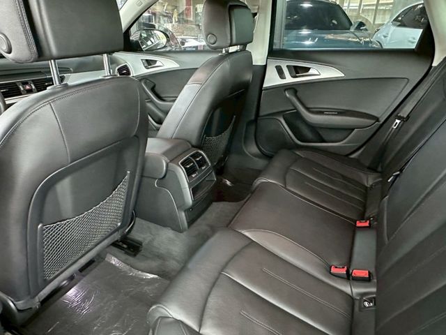 Audi A6  第11張相片