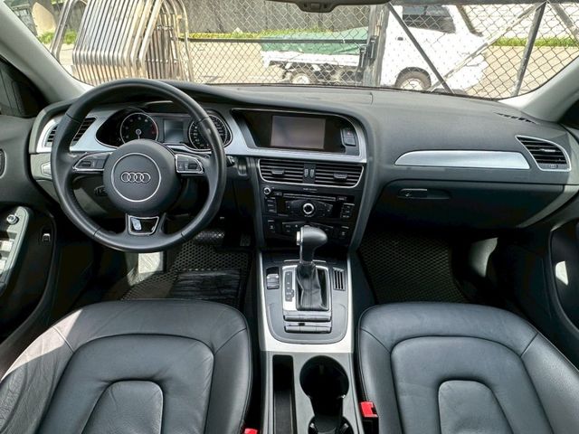 Audi A4  第4張相片