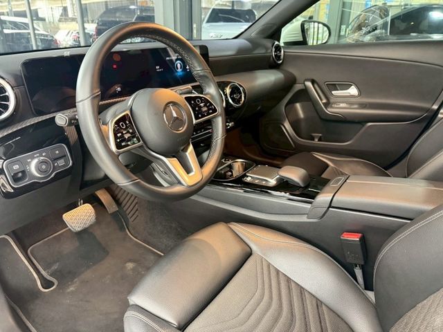 Mercedes-Benz/賓士 A-CLASS  第8張相片