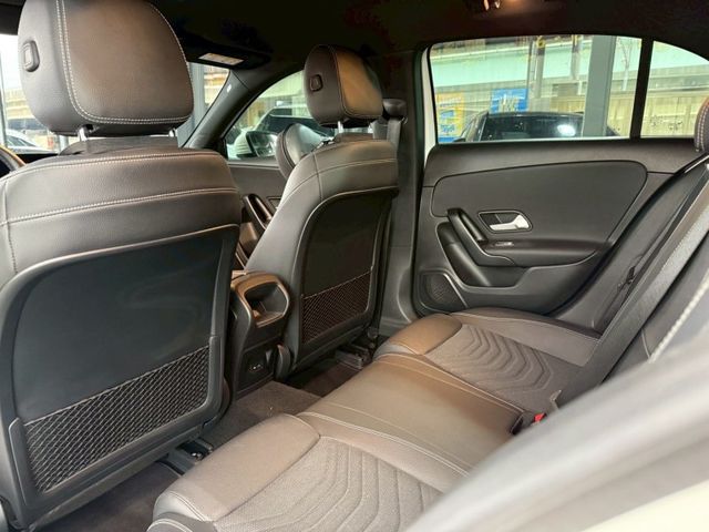 Mercedes-Benz/賓士 A-CLASS  第9張相片