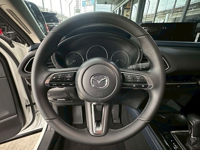 Mazda CX-30  第6張相片