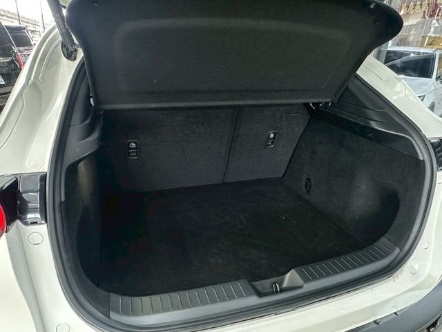 Mazda CX-30  第14張相片
