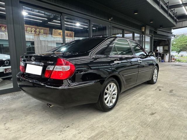 2.0 電動天窗/駕駛座電動座椅/光感應頭燈  第2張相片