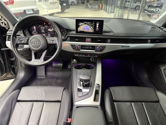 Audi A4  第7張相片