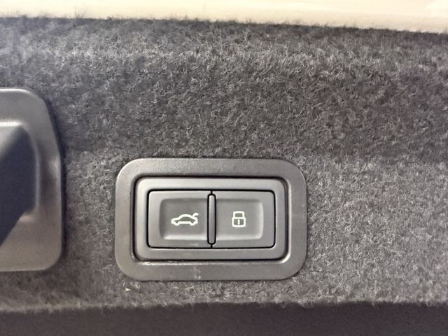 Audi A6  第3張相片