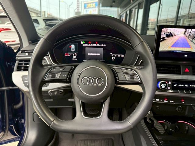 Audi A4  第9張相片