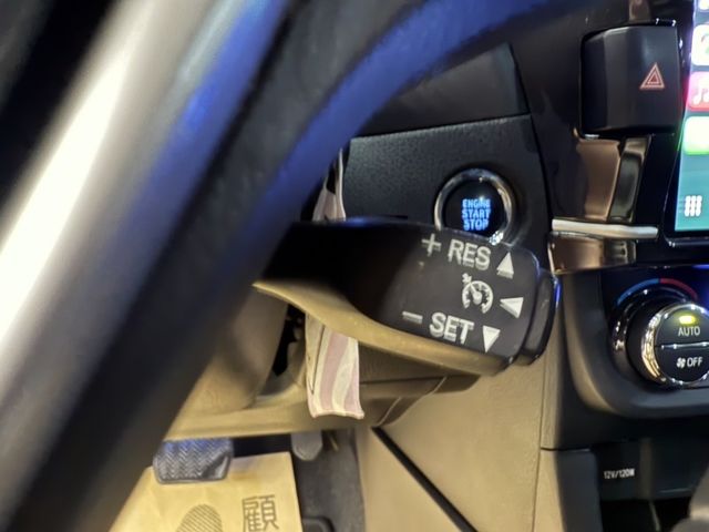 Toyota ALTIS  第11張相片