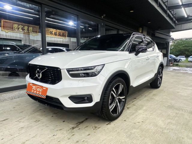 Volvo XC40  第5張相片