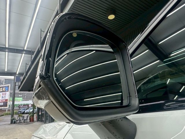 Volvo XC40  第7張相片