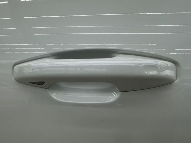 Volvo XC40  第8張相片