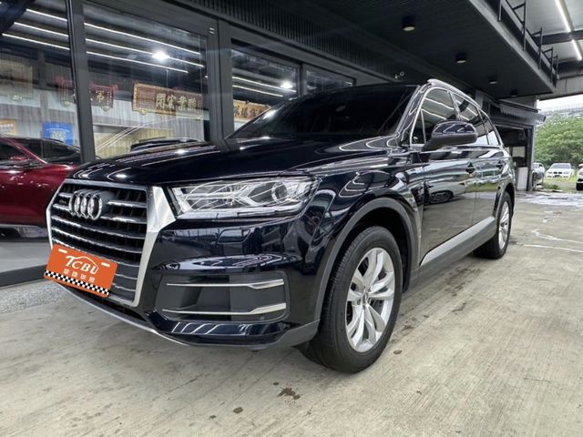 Audi Q7  第4張相片