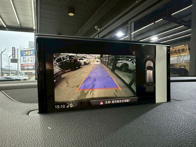 Audi Q7  第11張相片