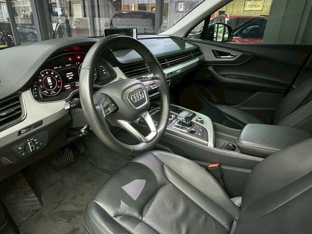 Audi Q7  第13張相片