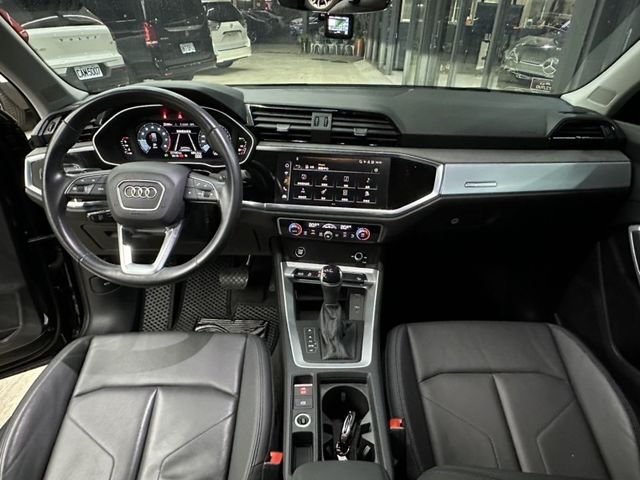 Audi Q3  第6張相片
