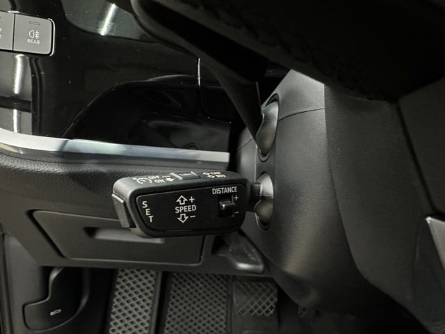 Audi Q3  第8張相片