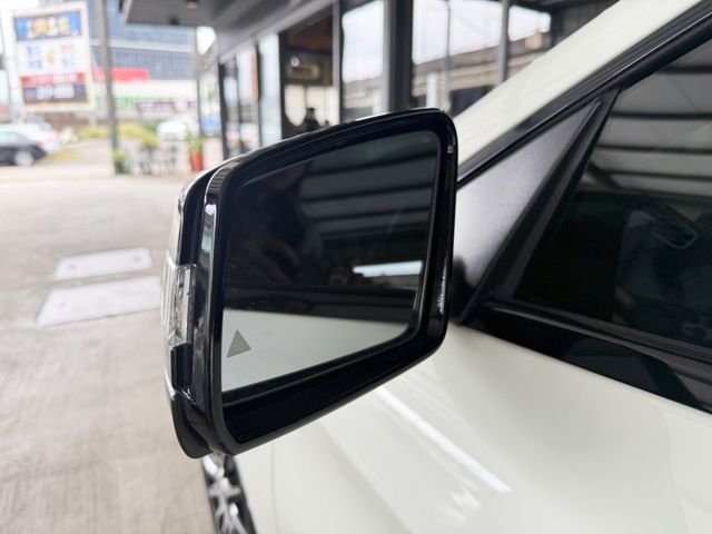 Mercedes-Benz/賓士 CLA250  第6張相片