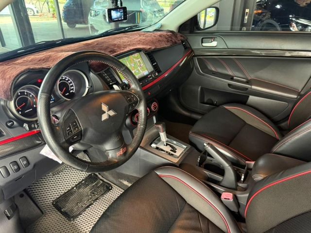 Mitsubishi Lancer  第2張相片