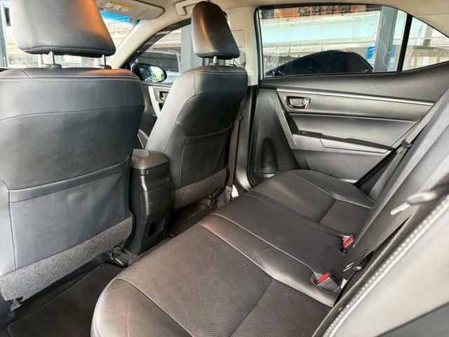 Toyota ALTIS  第3張相片