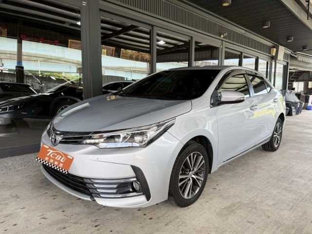 Toyota ALTIS  第4張相片