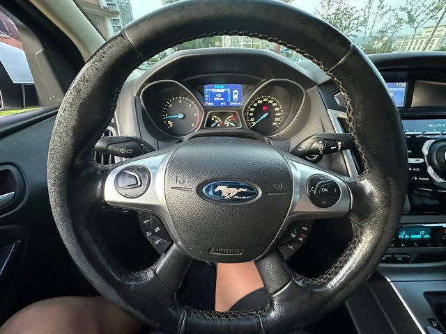 FORD福特 FOCUS  第9張相片