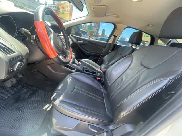 FORD福特 FOCUS  第5張相片