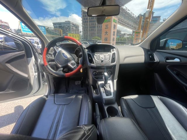 FORD福特 FOCUS  第7張相片