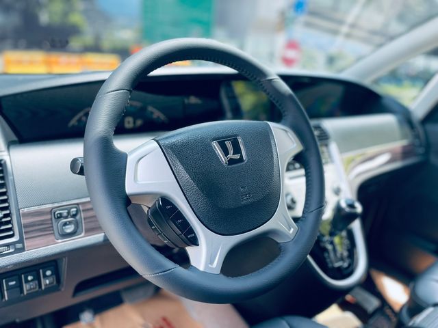 LUXGEN納智捷 M7 TURBO  第5張相片