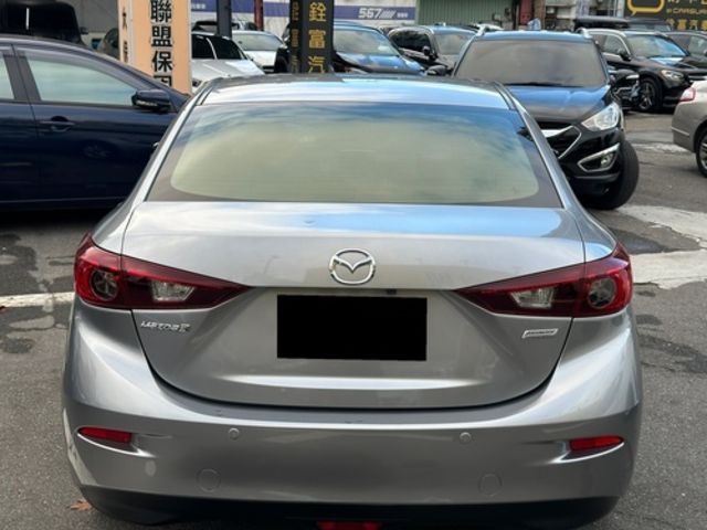 MAZDA馬自達 MAZDA 3  第4張相片