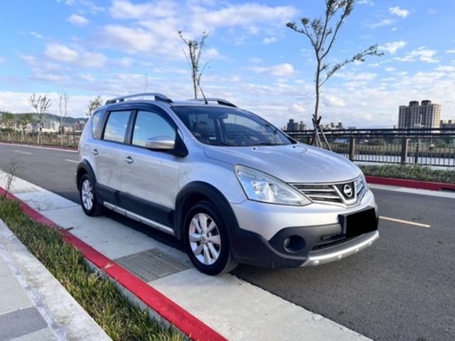 NISSAN日產 LIVINA  第2張相片