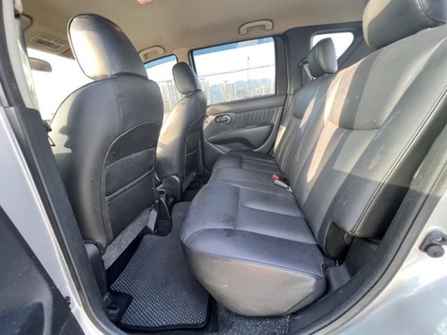 NISSAN日產 LIVINA  第6張相片
