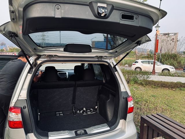 NISSAN日產 LIVINA  第7張相片