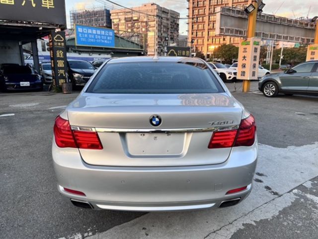 BMW寶馬 740LI  第4張相片
