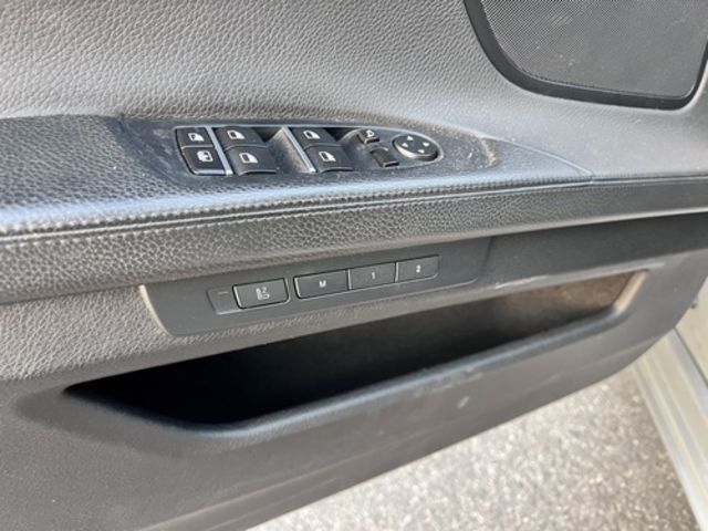 BMW寶馬 740LI  第15張相片