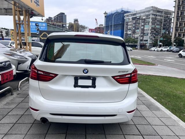 BMW寶馬 218D  第4張相片