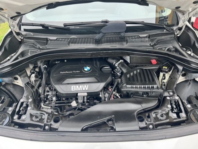BMW寶馬 218D  第6張相片