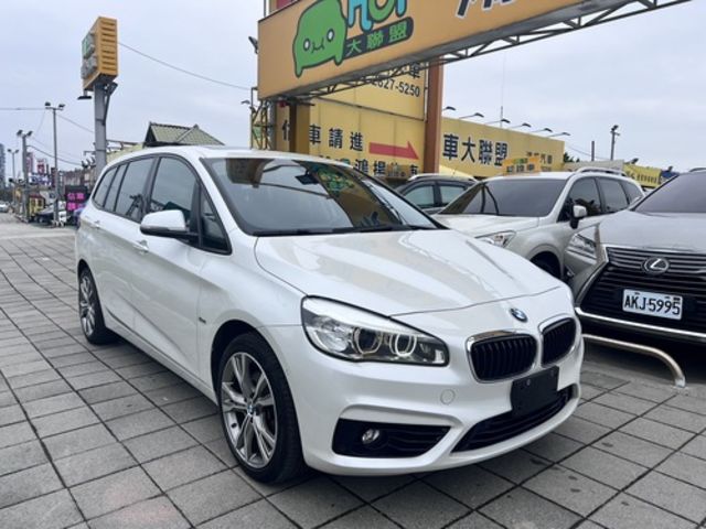 BMW寶馬 218D  第7張相片