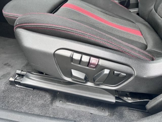 BMW寶馬 218D  第15張相片