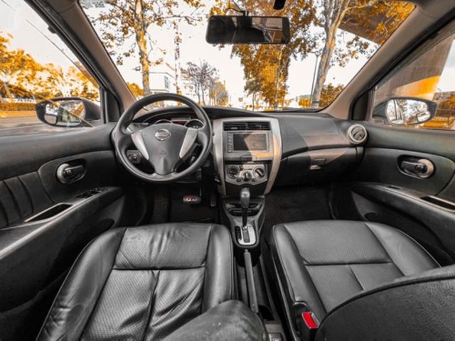 NISSAN日產 LIVINA  第6張相片