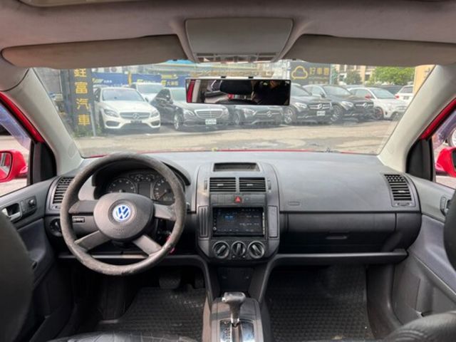 VOLKSWAGEN福斯 POLO  第9張相片