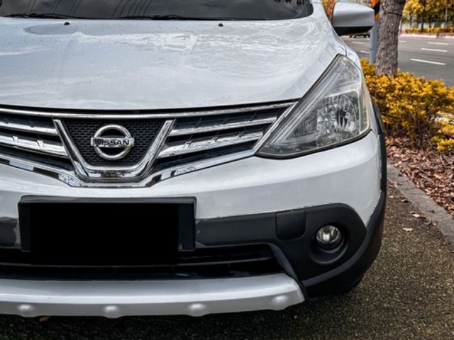 NISSAN日產 LIVINA  第2張相片